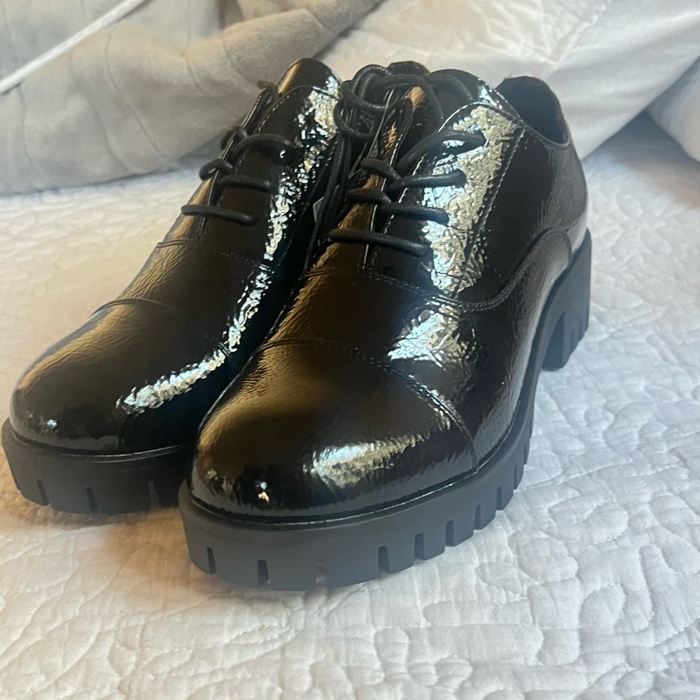 Brand new patent oxfords. Black size 10. JA Basic platform blk 10